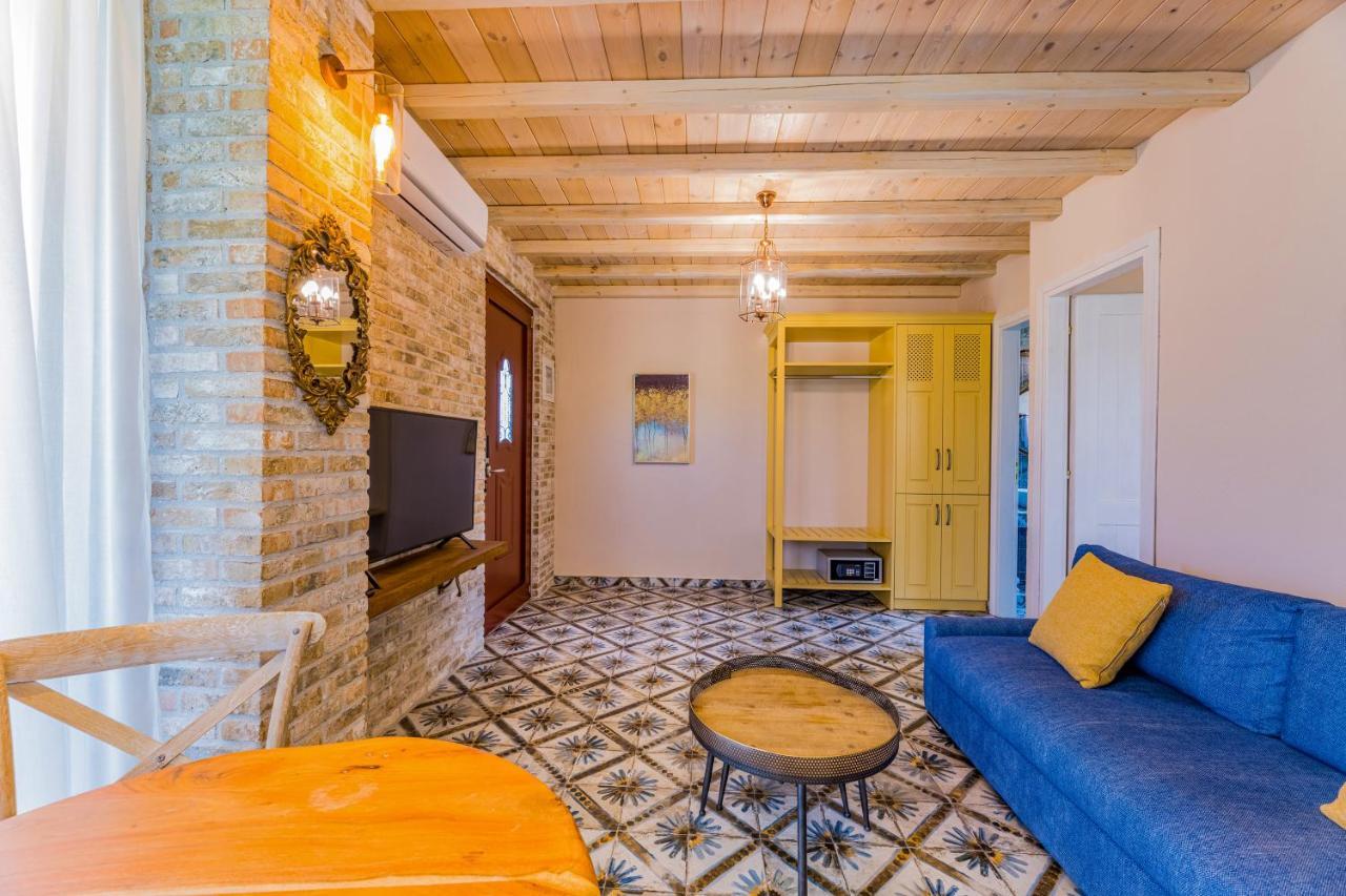 Mediterraneo Luxury Halkidiki *