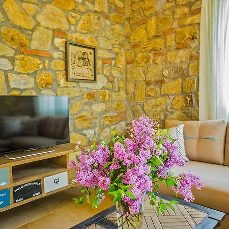 Mediterraneo Luxury Suites Halkidiki Vourvourou Exterior photo