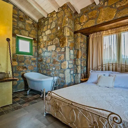 Mediterraneo Luxury Suites Halkidiki Vourvourou Exterior photo