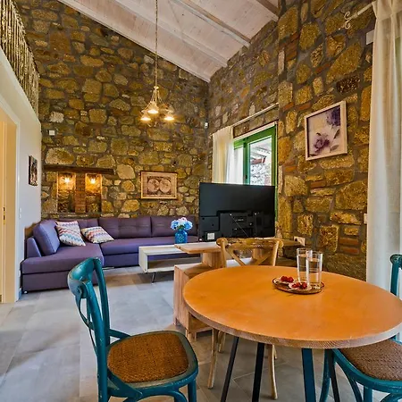Mediterraneo Luxury Suites Halkidiki Vourvourou Exterior photo