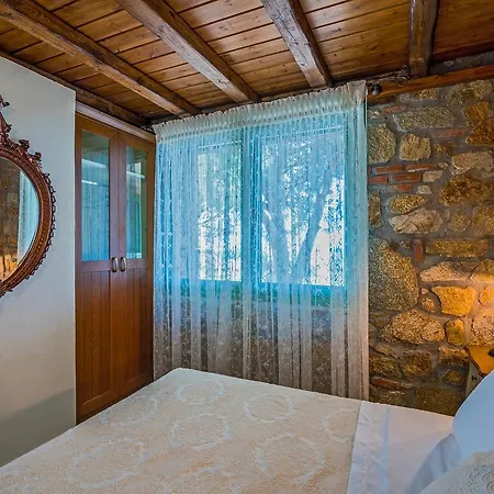 Mediterraneo Luxury Suites Halkidiki Vourvourou Exterior photo